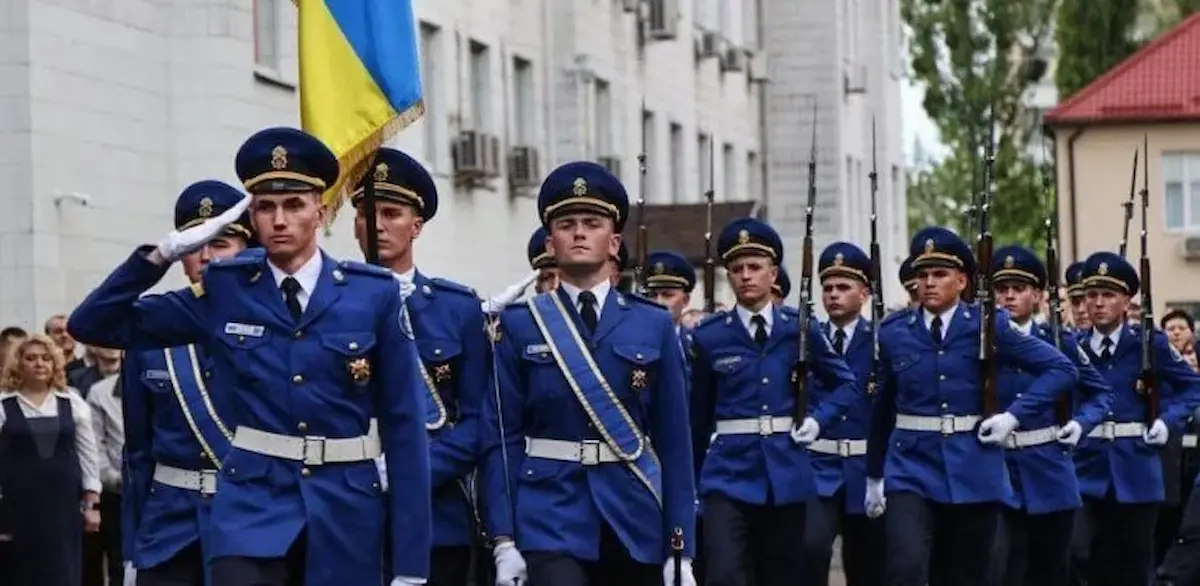 Спеціальний батальйон почесної варти на церемонії